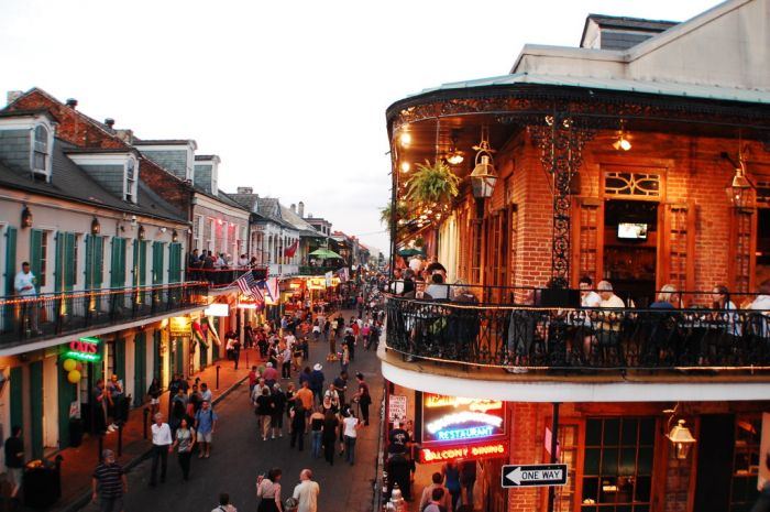 bourbon-street-new-orleans-louisiana