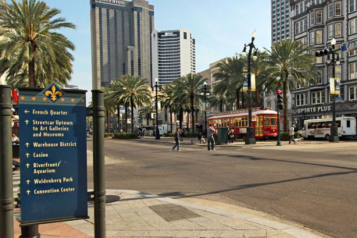  Louisiana-New-Orleans-Canal-Street